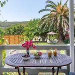 Σπίτι διακοπών Myrto Blue House